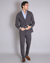 Single-breasted tailored suit