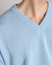 V-Neck Cropped Pullover