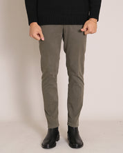 Pantalone Chino