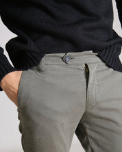 Pantalone Chino