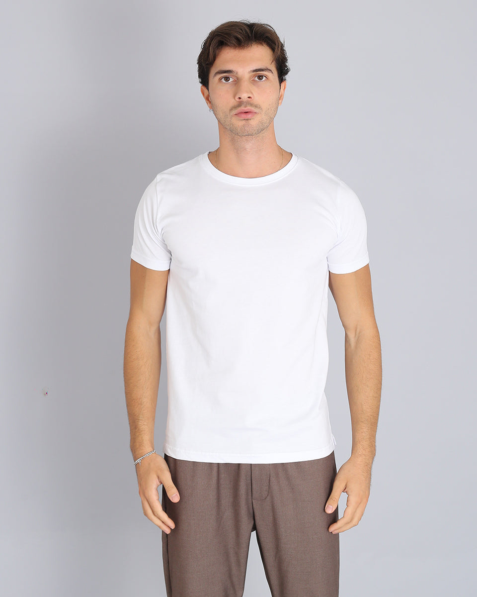 Basic t-shirt con spacchetto