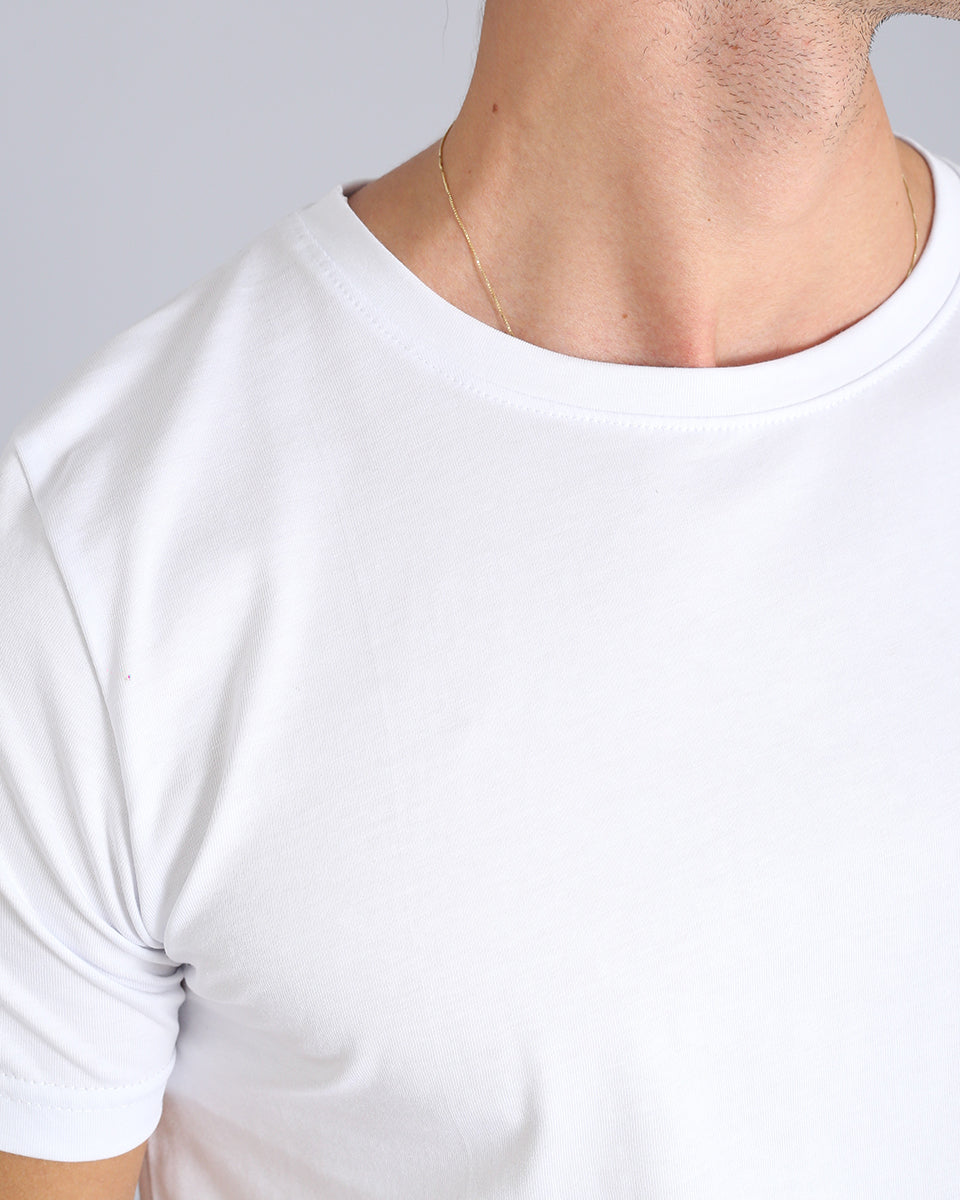 Basic t-shirt con spacchetto