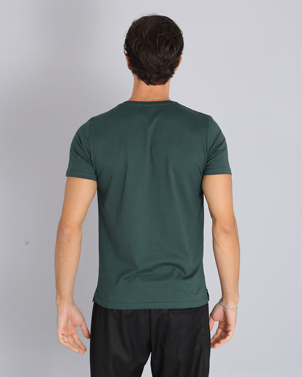 Basic t-shirt con spacchetto