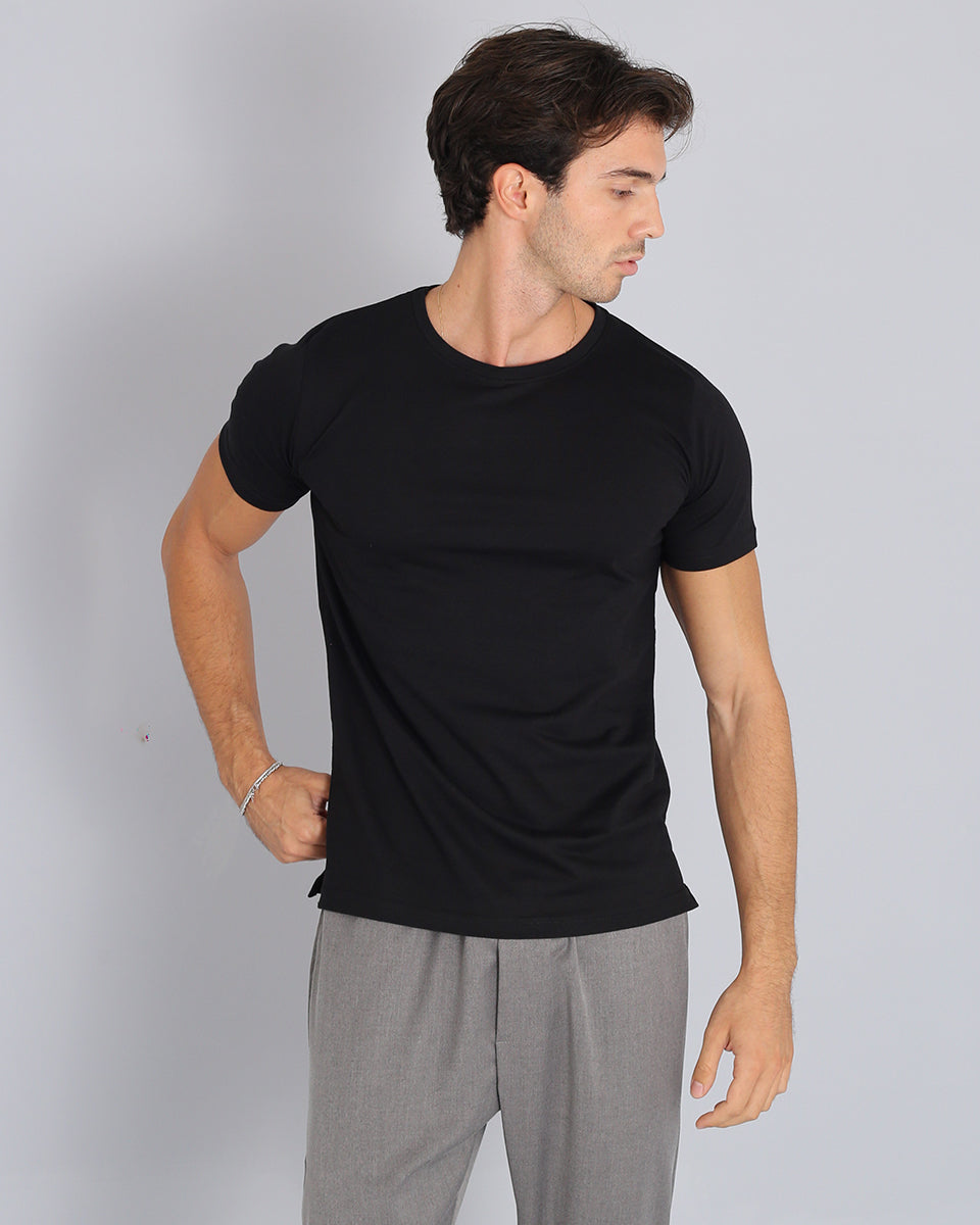 Basic t-shirt con spacchetto