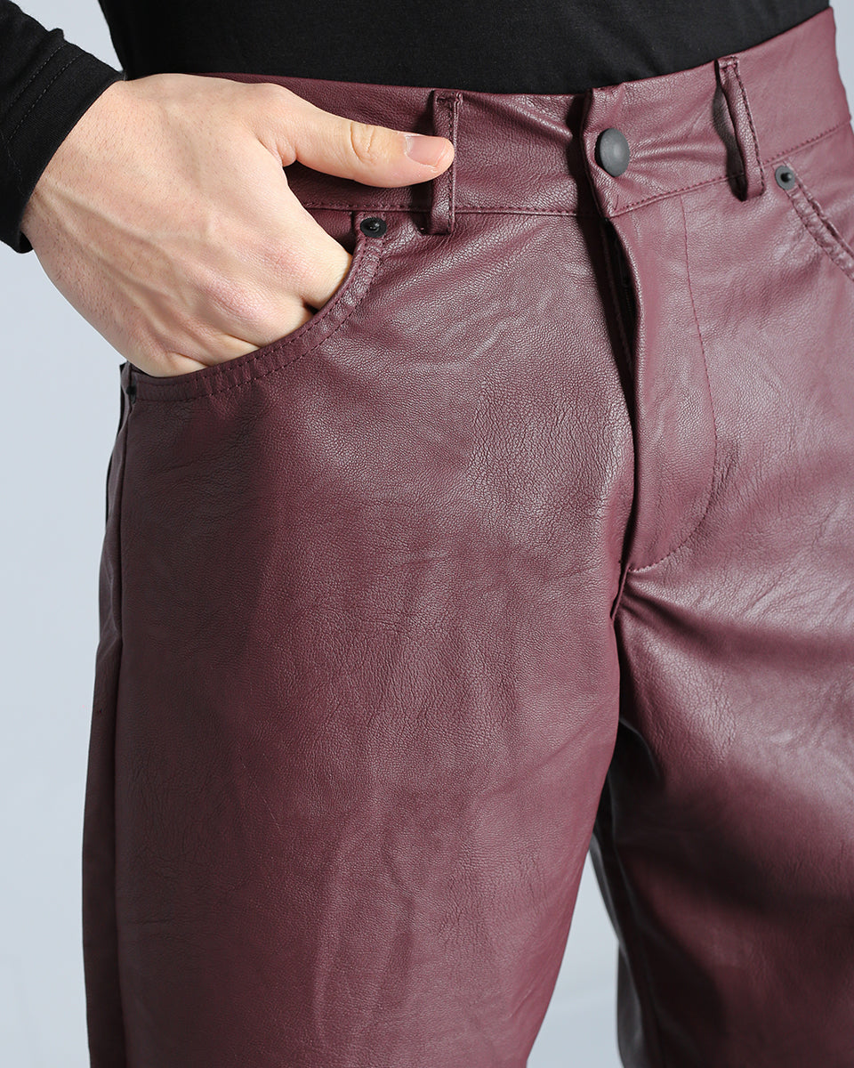 Pantalone effetto pelle