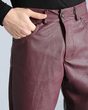 Pantalone effetto pelle