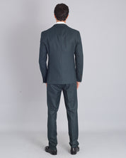 Single-breasted tailored suit