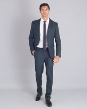 Single-breasted tailored suit