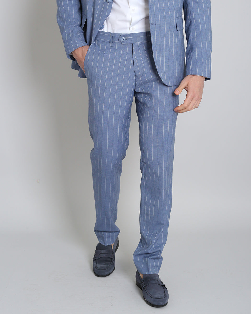 Single-breasted tailored suit