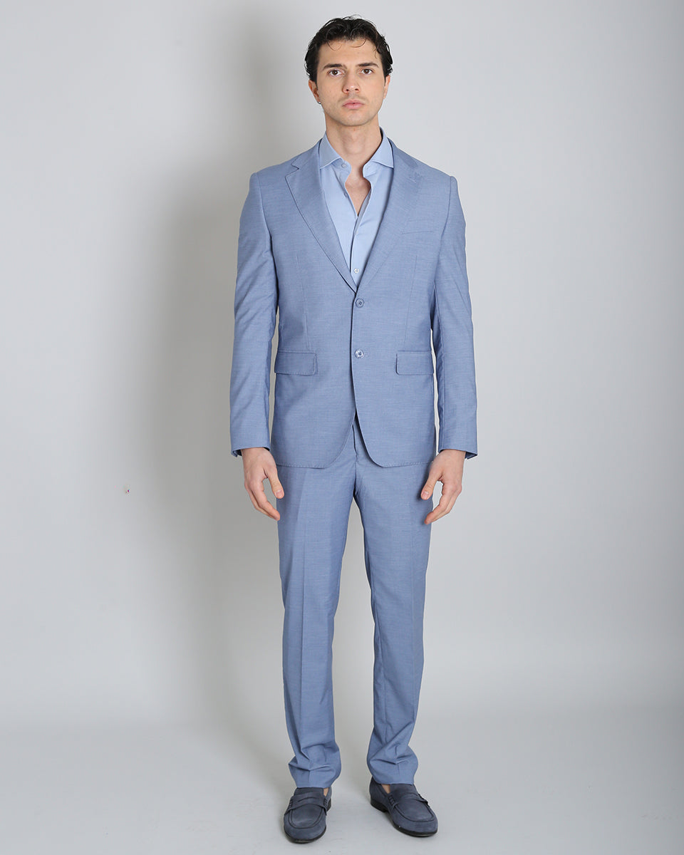 Single-breasted tailored suit