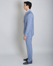 Single-breasted tailored suit