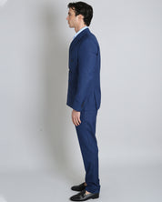 Single-breasted tailored suit