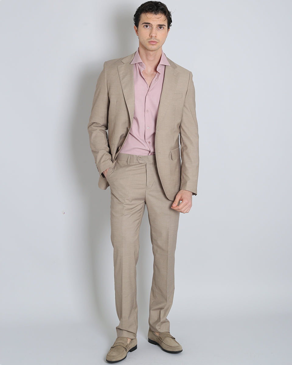 Single-breasted tailored suit