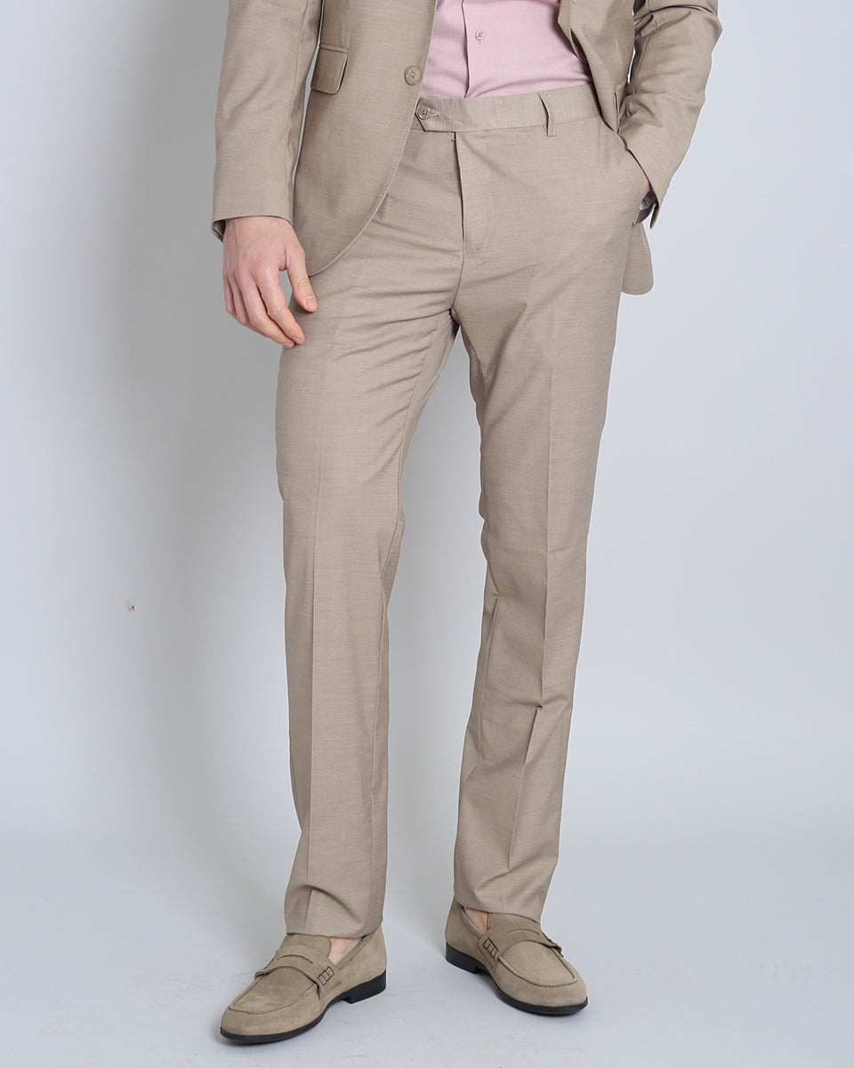 Single-breasted tailored suit