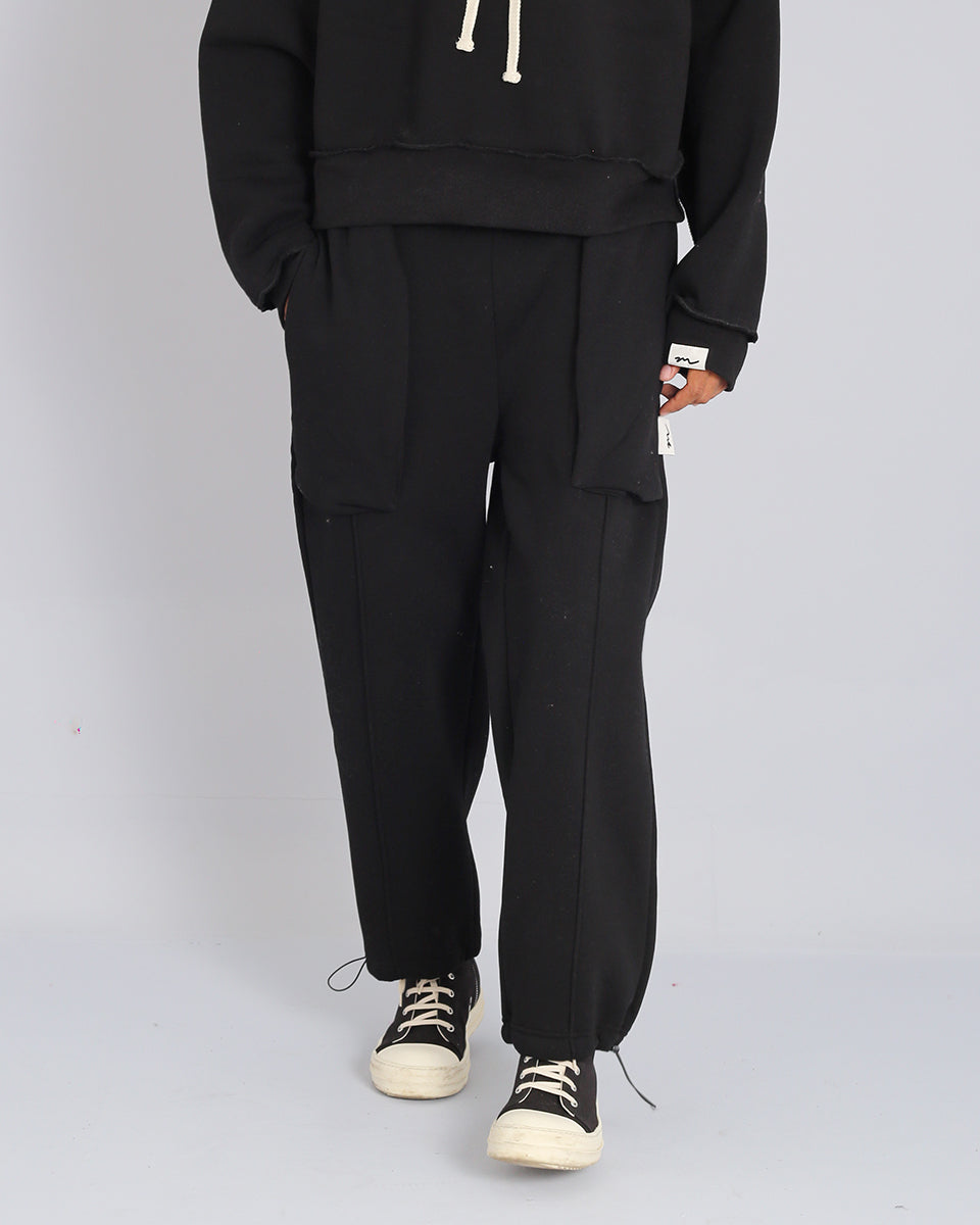 Tracksuit trousers with tights 