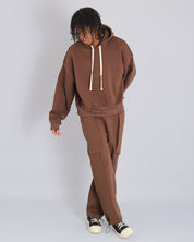 Tracksuit trousers with tights 