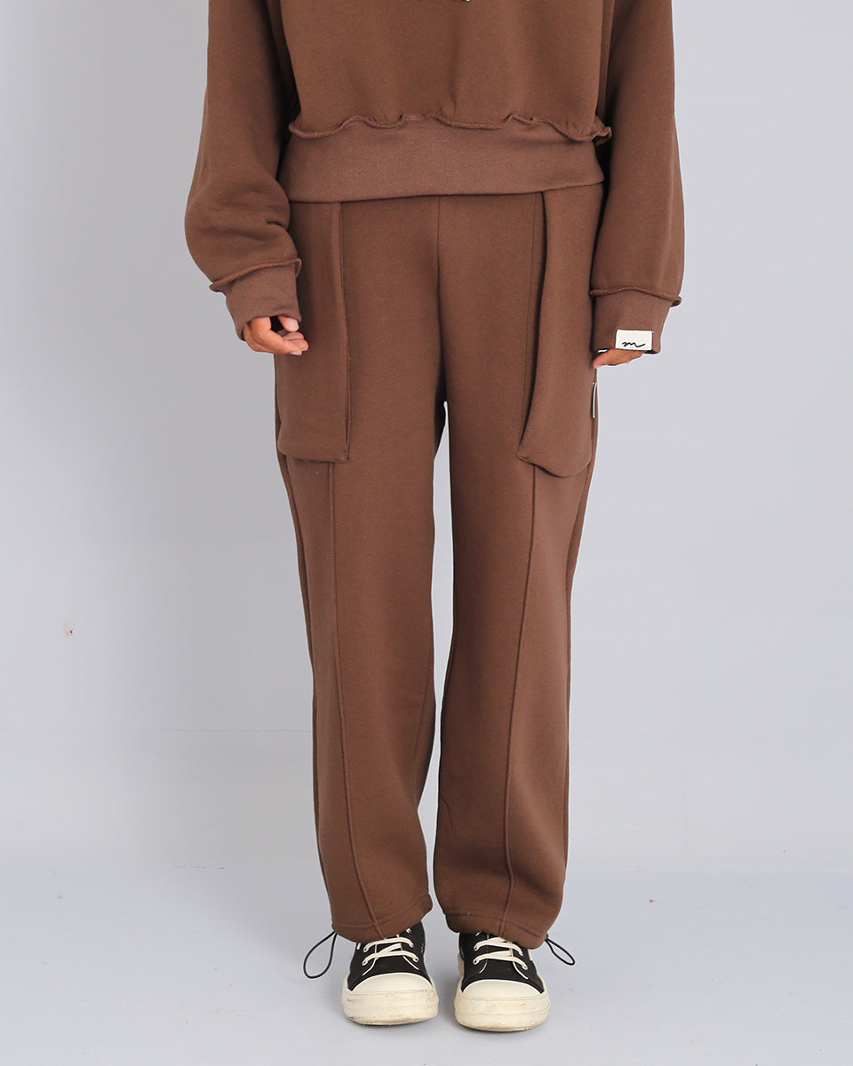 Tracksuit trousers with tights 